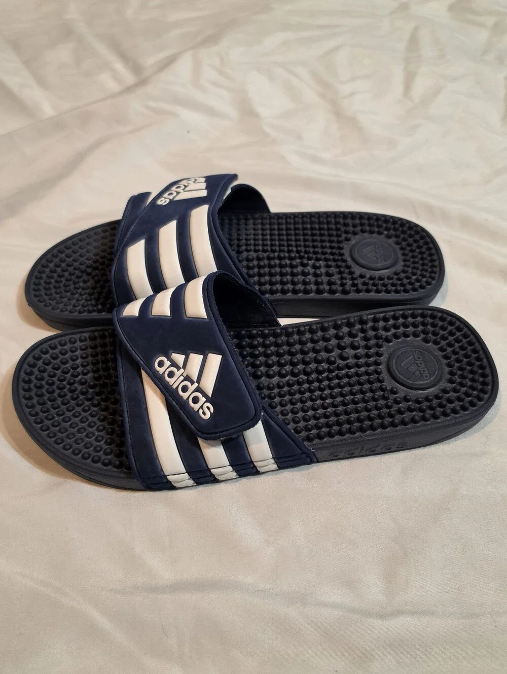 Adidas Adissage Navy Blue And White Velcro Slides Size 8